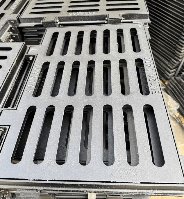 西乡塘球墨铸铁雨水单篦展示